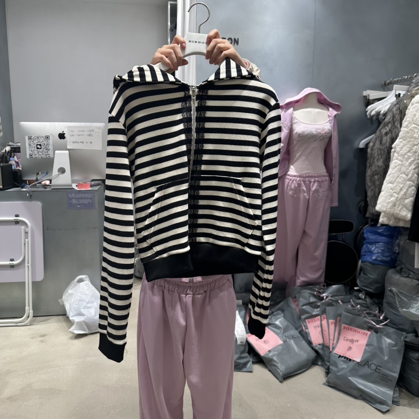 RIBBON韓國直郵女士新品時尚休閑職業25春夏真品衛衣拉鏈連帽RIBBON衛衣