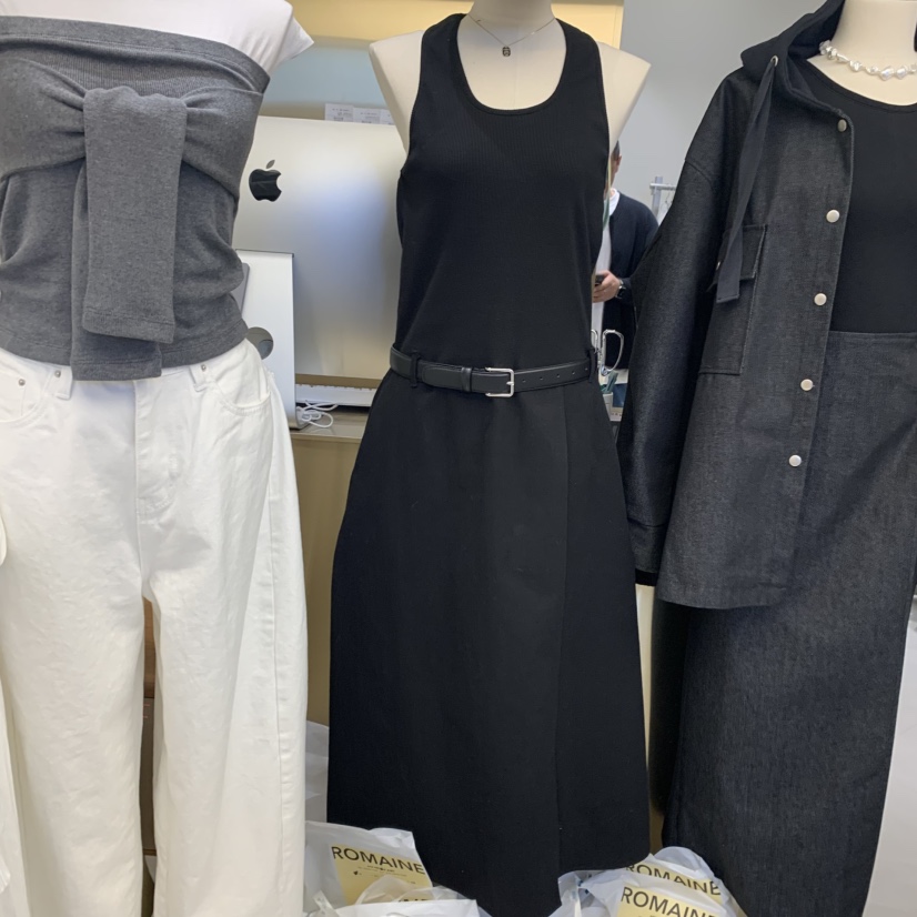 ROMAINE韓國直郵㊣女裝新品推薦熱賣25春夏時尚連衣裙不含腰帶ROMAINE連衣裙圖色2