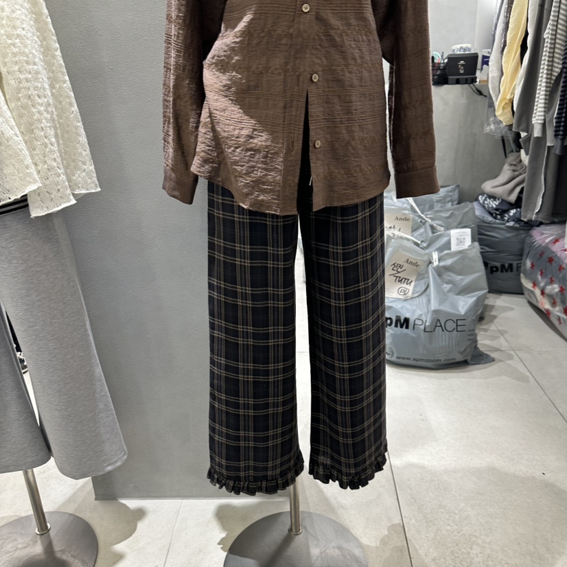 ANDE韓國㊣直郵東大門代購女裝新款時尚熱賣休閑褲荷葉邊格紋ANDE休閑褲圖色2
