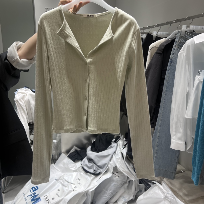 NUESE韓國直郵㊣女裝新品時尚職業推薦熱賣人氣25春夏長袖T恤NUESE長袖T恤圖色2
