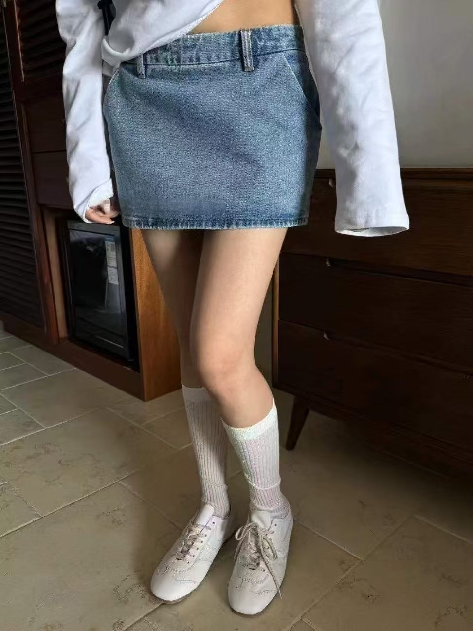 IN A ROW直郵韓國代購㊣女裝新款推薦職業25春夏人氣短裙IN A ROW短裙