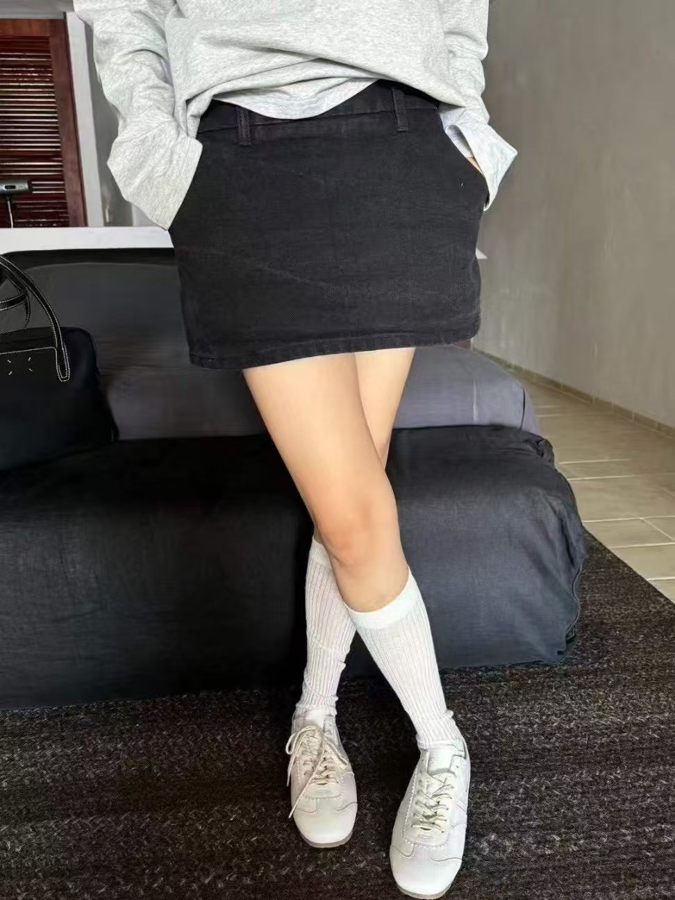 IN A ROW直郵韓國代購㊣女裝新款推薦職業25春夏人氣短裙IN A ROW短裙圖色2
