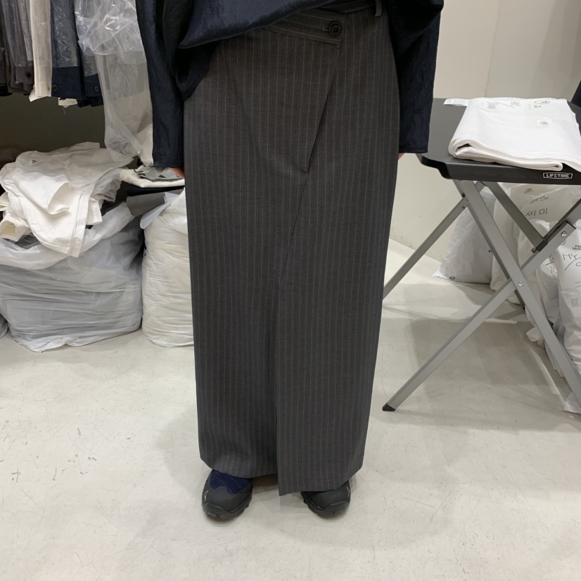 FRE韓國直郵㊣女裝新款時尚職業25春夏休閑推薦半身裙中短裙FRE半身裙/中短裙圖色2