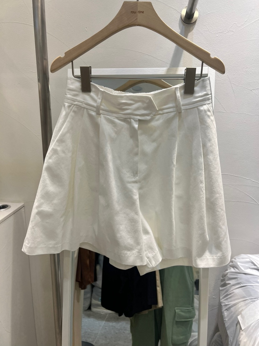 ROU.TINE韓國直郵㊣女裝新品25春夏職業時尚推薦熱賣人氣短褲ROU.TINE短褲圖色1