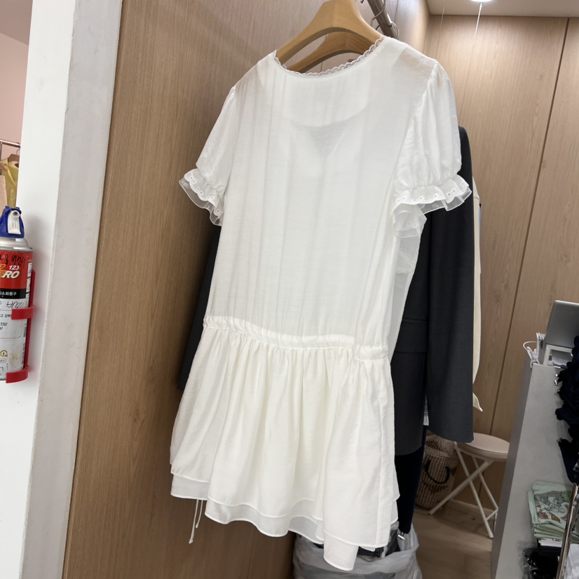 VILLABUTTON韓國直郵女士新款推薦職業真品人氣休閑熱賣連衣裙VILLABUTTON連衣裙