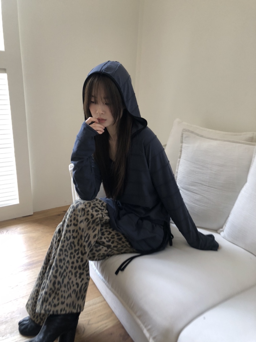 FLASH東大門代購女裝新款職業時尚人氣真品熱賣長袖T恤連帽FLASH長袖T恤
