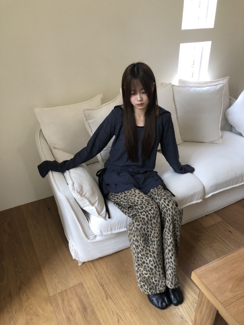 FLASH東大門代購女裝新款職業時尚人氣真品熱賣長袖T恤連帽FLASH長袖T恤