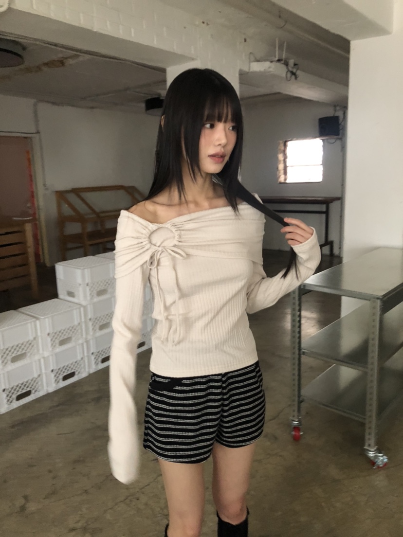 FLASH韓國直郵女士新品人氣職業真品休閑熱賣25春夏長袖T恤FLASH長袖T恤圖色2