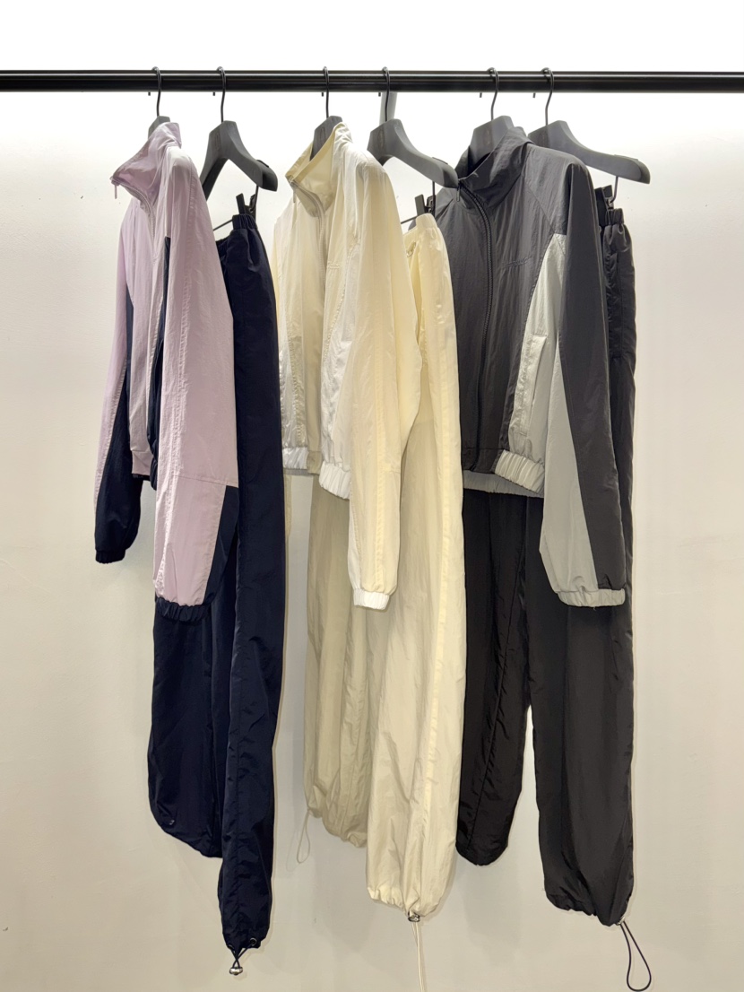 NOCTURNAL VIBE東大門實拍女裝新品25春夏推薦休閑時尚套裝NOCTURNAL VIBE套裝