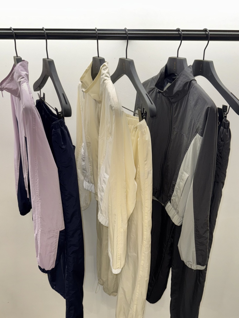 NOCTURNAL VIBE東大門實拍女裝新品25春夏推薦休閑時尚套裝NOCTURNAL VIBE套裝