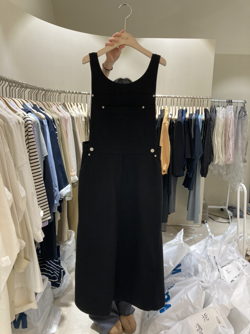 FLEUR-P東大門代購女裝新品真品推薦熱賣時尚休閑25春夏背帶褲FLEUR背帶褲圖色3