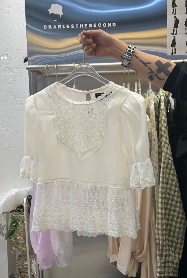 CHARLES THE SECOND韓國直郵㊣女裝新品休閑時尚襯衫蕾絲衫CHARLES THE SECOND/CHEAP-CHIC襯衫/蕾絲衫