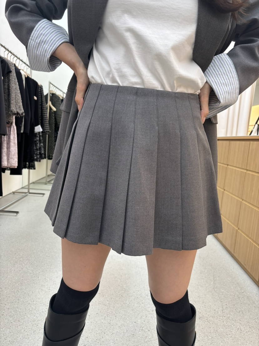 JUJU韓國直郵㊣東大門實拍女裝新品熱賣人氣職業25春夏短裙JUJU短裙圖色2