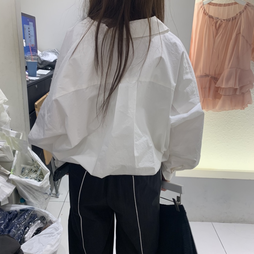 TYCHE韓國直郵㊣東大門實拍女裝新品人氣25春夏襯衫蕾絲衫假兩件TYCHE襯衫/蕾絲衫