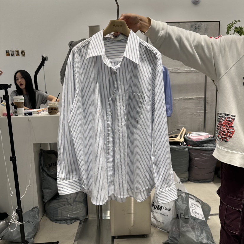 HONG.U韓國㊣直郵東大門代購女裝新款職業休閑25春夏襯衫蕾絲衫HONG.U襯衫/蕾絲衫圖色2