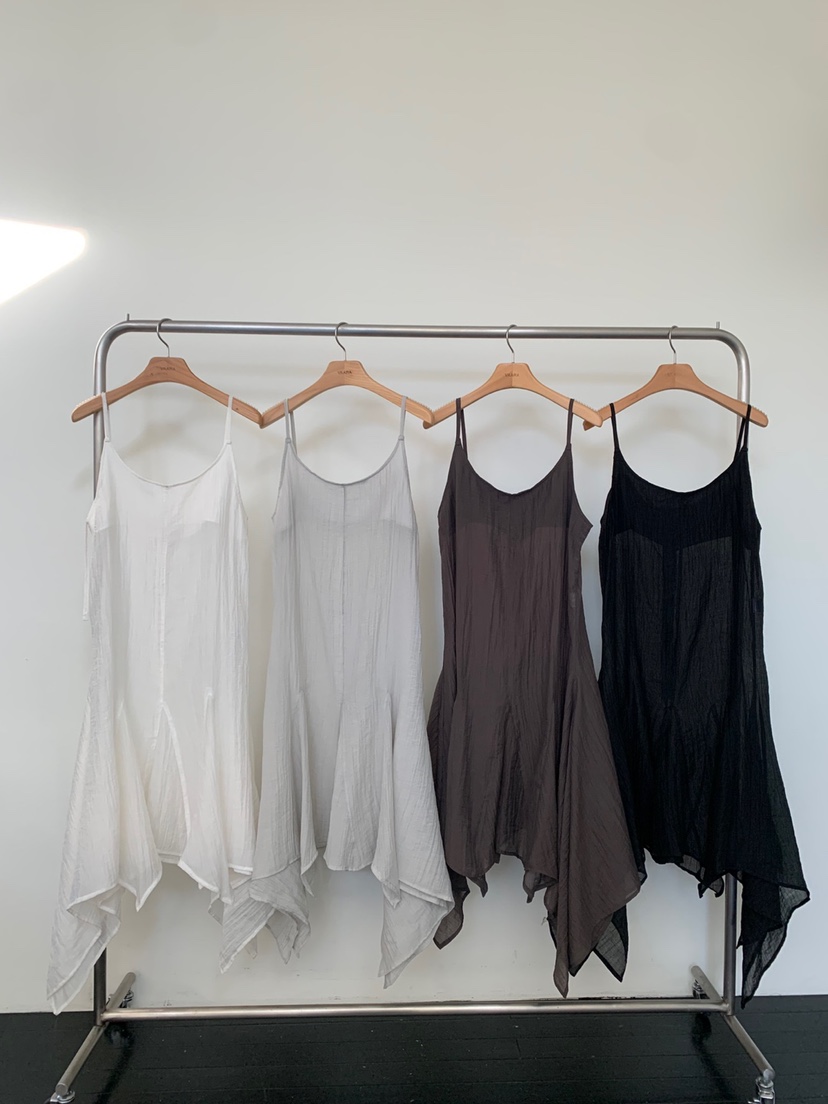 VAARA韓國㊣直郵東大門代購女裝新品25春夏熱賣人氣時尚連衣裙VAARA連衣裙