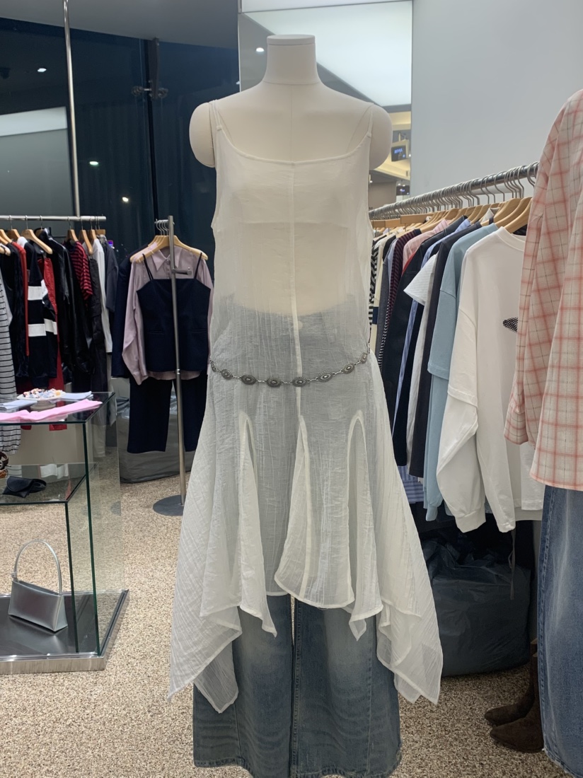 VAARA韓國㊣直郵東大門代購女裝新品25春夏熱賣人氣時尚連衣裙VAARA連衣裙