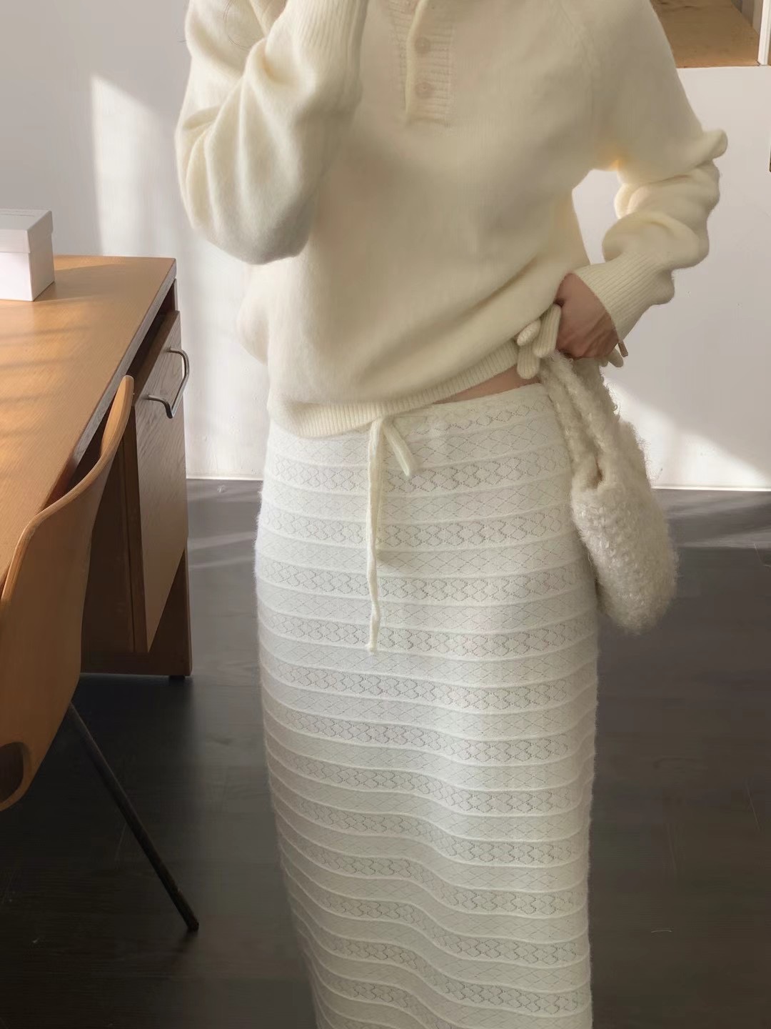 OUIR東大門實拍女裝新款推薦熱賣25春夏職業時尚人氣休閑長裙OUIR長裙