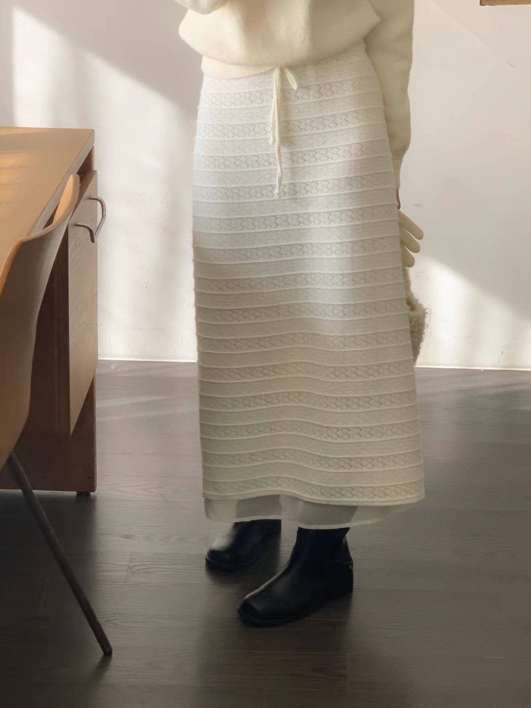 OUIR東大門實拍女裝新款推薦熱賣25春夏職業時尚人氣休閑長裙OUIR長裙圖色1