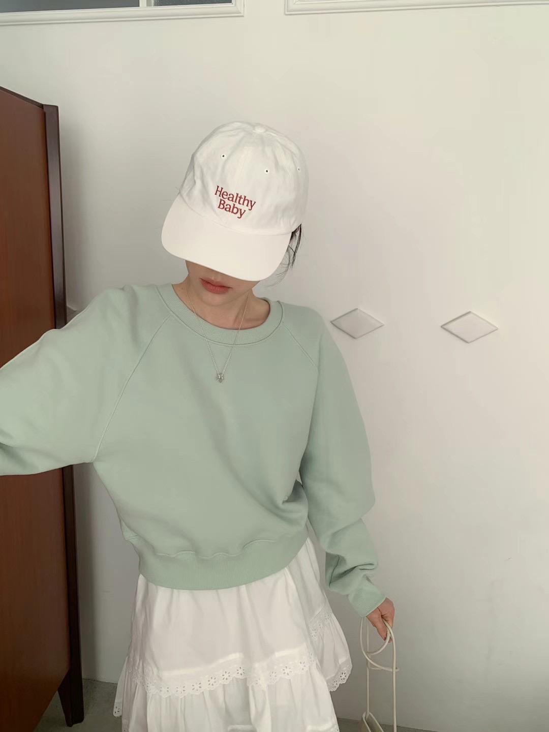 OUIR東大門實拍女裝新品推薦熱賣25春夏休閑時尚真品職業衛衣OUIR衛衣圖色2