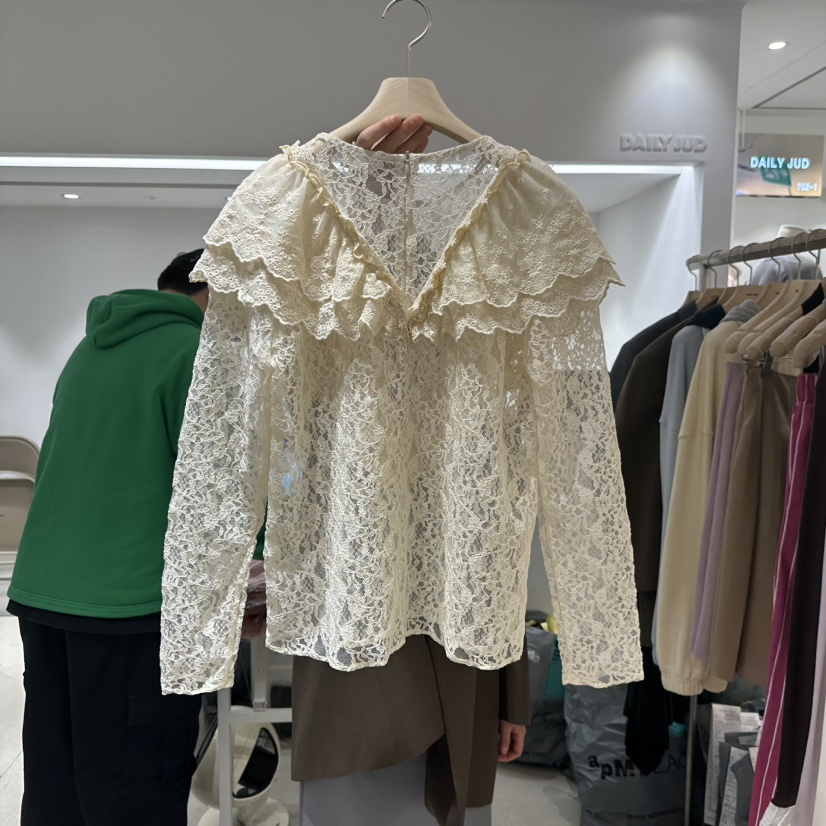 DAILYJUD韓國㊣直郵東大門代購女裝新品熱賣襯衫蕾絲衫荷葉邊蕾絲DAILY JUD襯衫/蕾絲衫