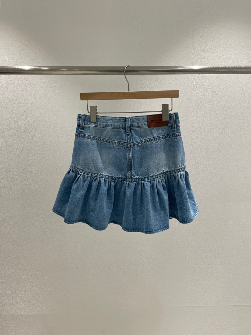 ROOMS SHOP韓國直郵㊣女裝新品職業人氣熱賣推薦25春夏短裙褶皺ROOMS_SHOP短裙