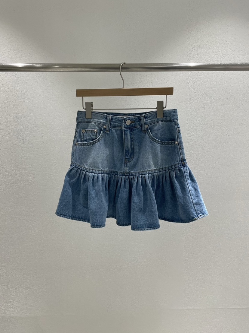 ROOMS SHOP韓國直郵㊣女裝新品職業人氣熱賣推薦25春夏短裙褶皺ROOMS_SHOP短裙