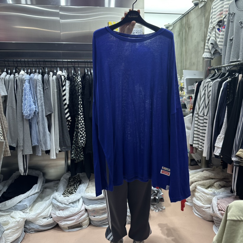RUNWAY-런웨이韓國代購女士新款真品熱賣時尚休閑人氣長袖T恤RUNWAY長袖T恤圖色4