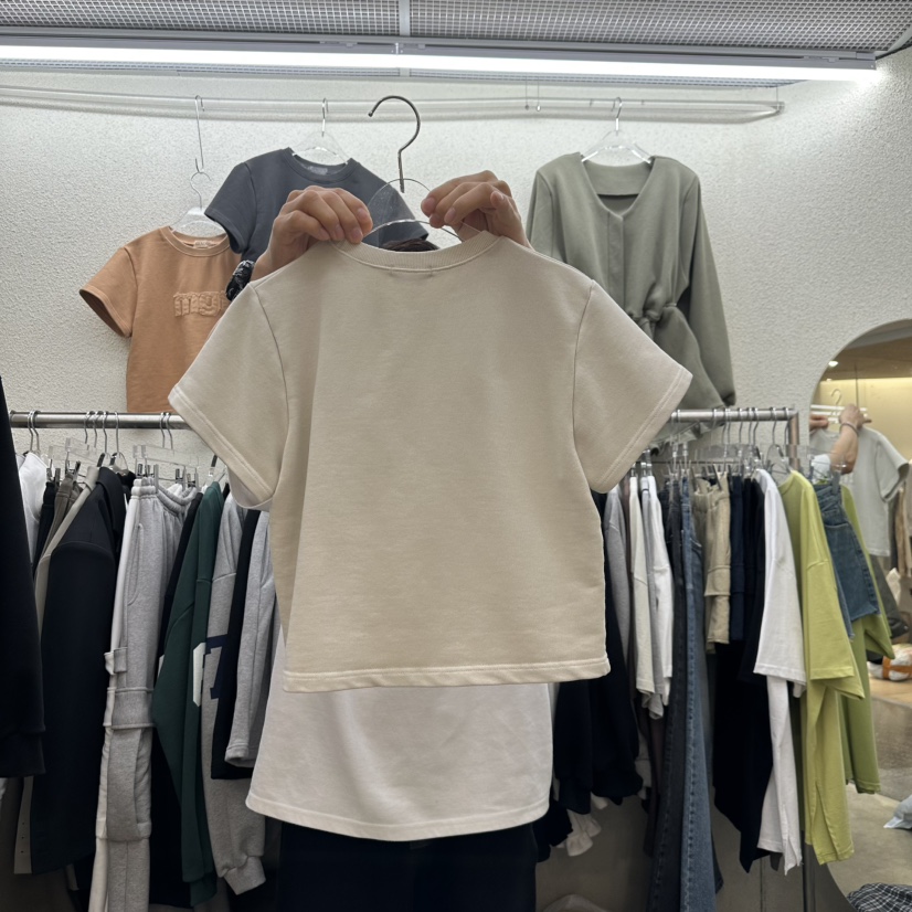 MAGOT韓國代購女裝新品推薦真品人氣時尚職業熱賣25春夏T恤IIIΛGOT/MAGOTT恤