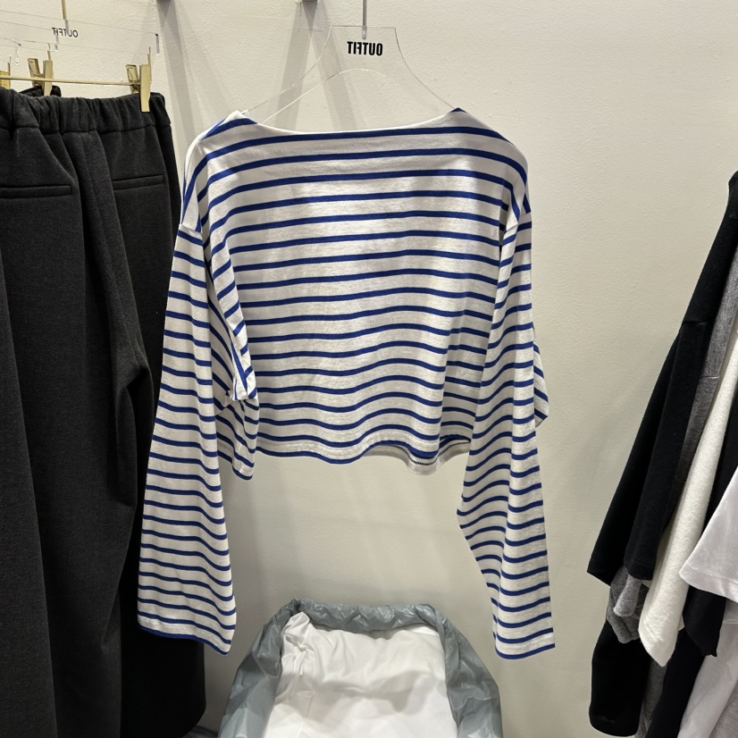 OUTFIT東大門代購女裝新款休閑熱賣職業25春夏真品時尚長袖T恤OUTFIT長袖T恤