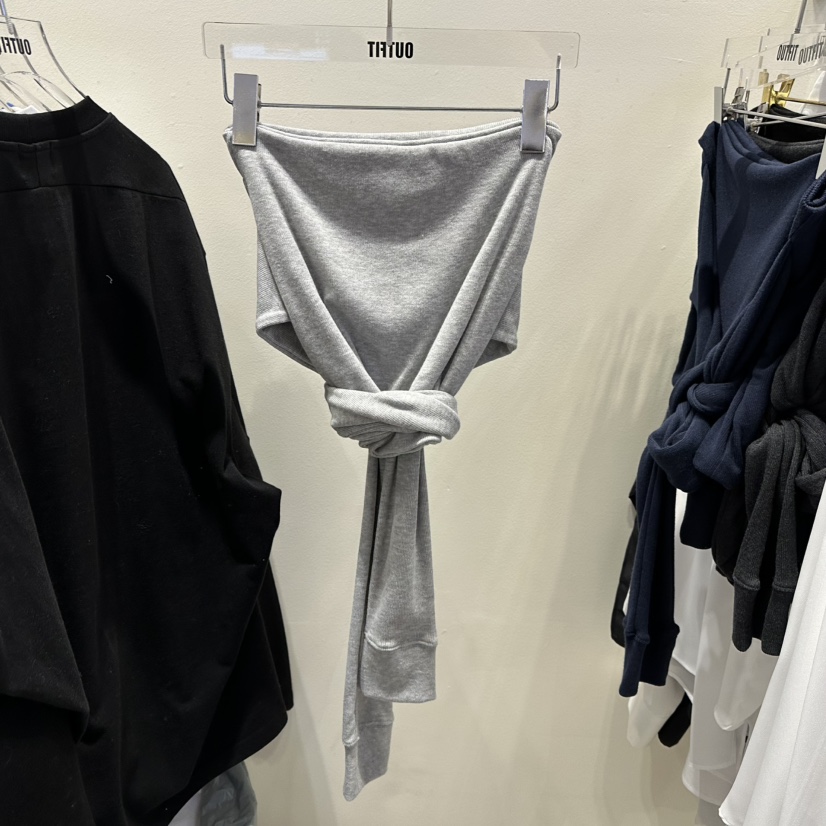 OUTFIT東大門直郵女裝新款時尚休閑真品熱賣人氣職業吊帶背心OUTFIT吊帶/背心