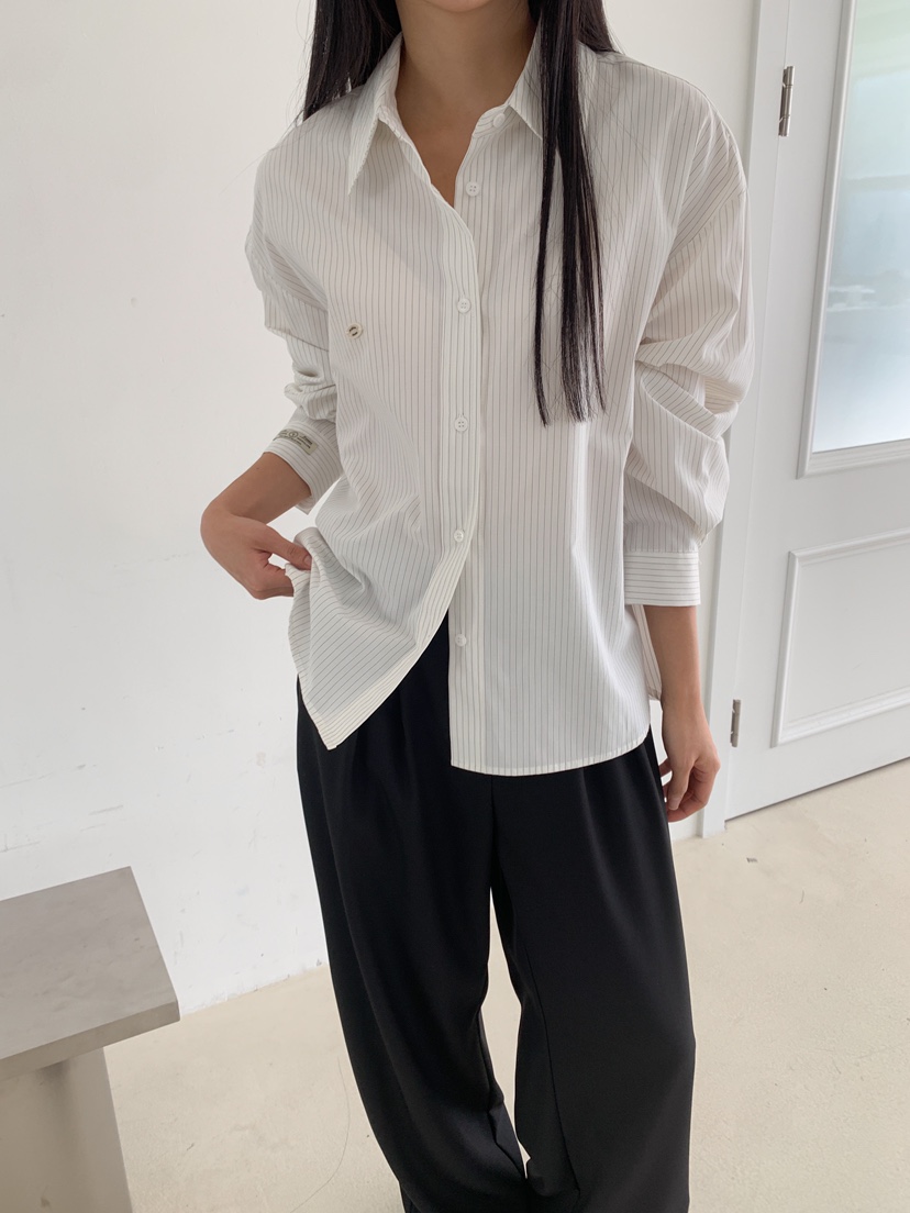 GOYOU韓國㊣直郵東大門代購女裝新款熱賣職業人氣襯衫蕾絲衫de goyou襯衫/蕾絲衫圖色2