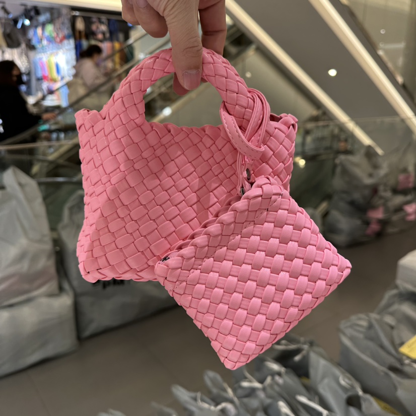 DONNA 8韓國直郵㊣東大門實拍女裝新品人氣單肩斜跨包不含飾品DONNA 8單肩/斜跨包圖色4