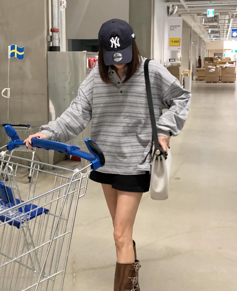 COURGETTE韓國直郵㊣東大門實拍女裝新品熱賣襯衫蕾絲衫男女同款COURGETTE襯衫/蕾絲衫