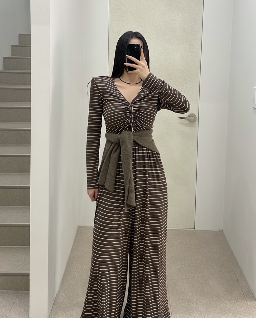 BLACK BABI韓國㊣直郵東大門代購女裝新品時尚熱賣職業套裝BLACK BABI套裝