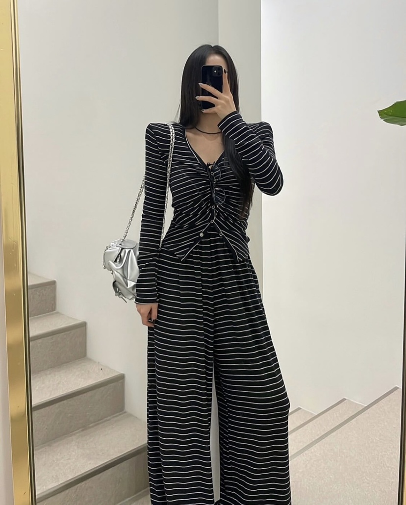 BLACK BABI韓國㊣直郵東大門代購女裝新品時尚熱賣職業套裝BLACK BABI套裝