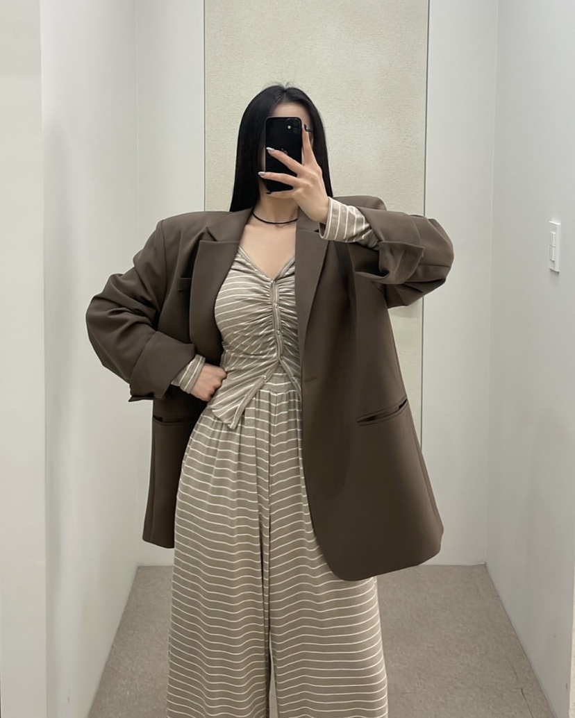 BLACK BABI韓國㊣直郵東大門代購女裝新品時尚熱賣職業套裝BLACK BABI套裝
