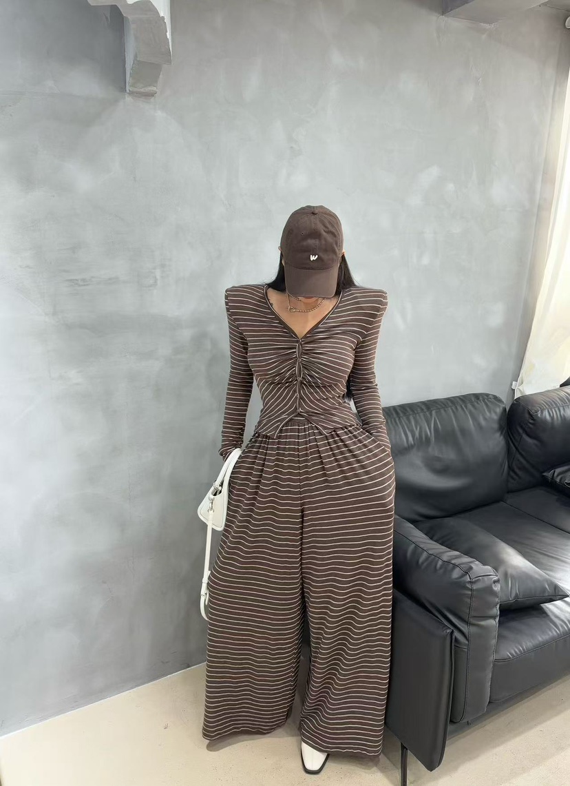 BLACK BABI韓國㊣直郵東大門代購女裝新品時尚熱賣職業套裝BLACK BABI套裝