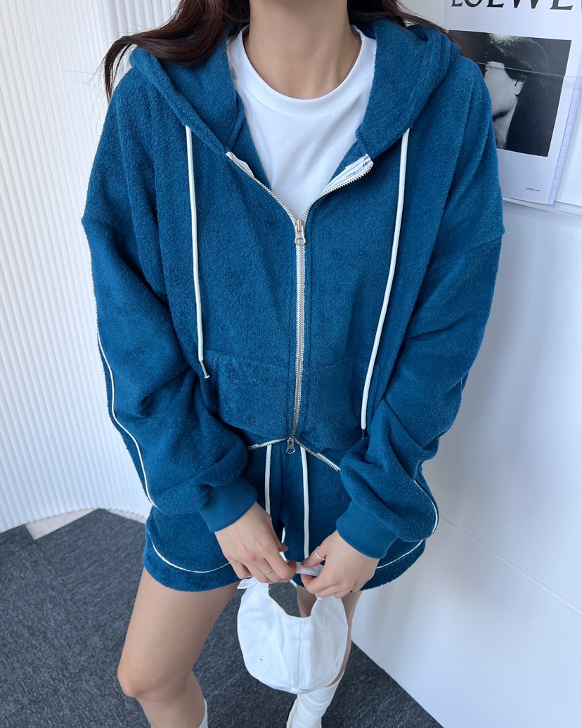 CLOTH韓國直郵㊣女裝新品時尚休閑職業推薦人氣25春夏套裝羊毛絨CLOTH套裝