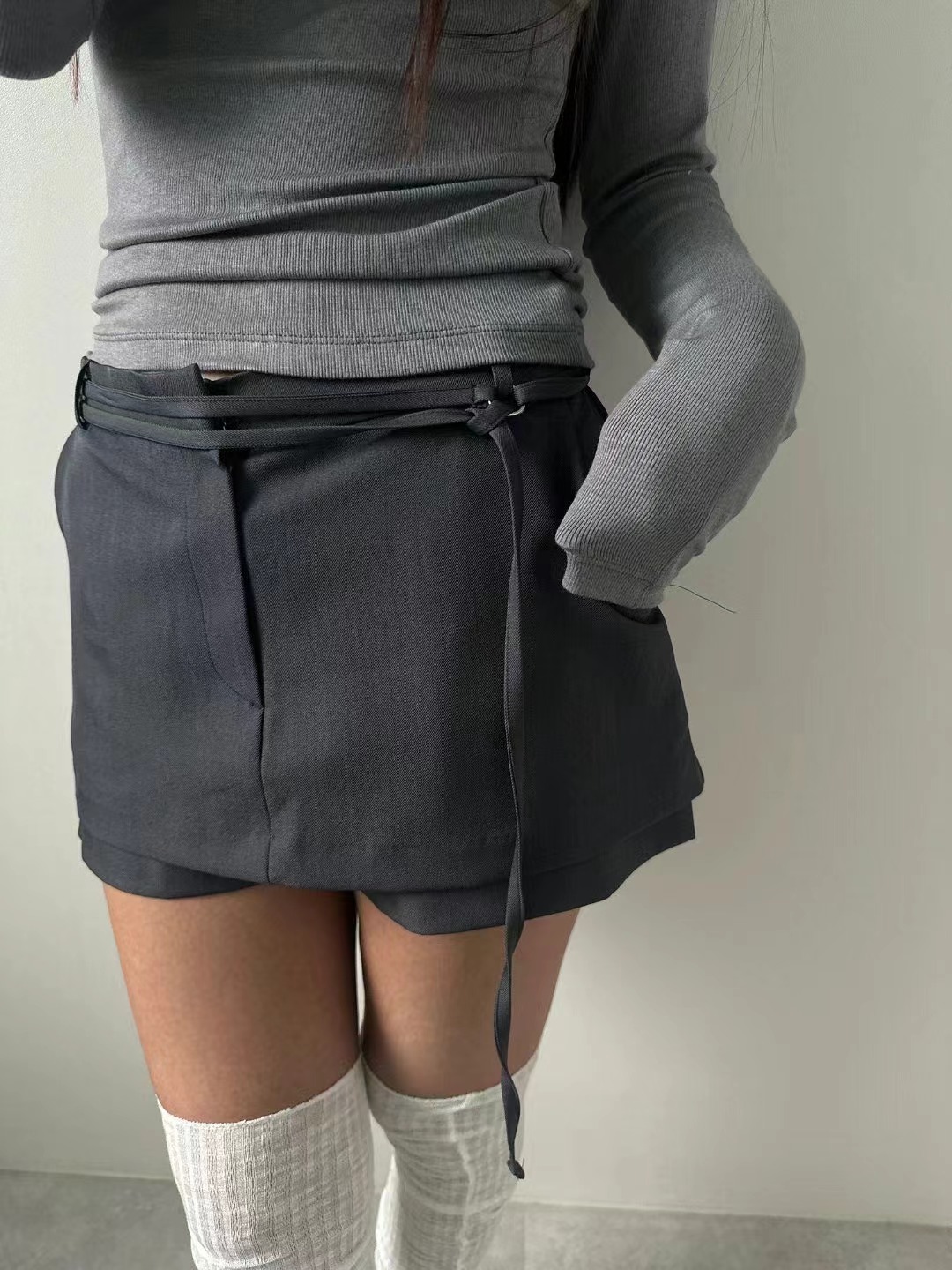 UNENE-OT韓國直郵女裝新品人氣時尚熱賣推薦真品休閑職業裙褲UNENE裙褲