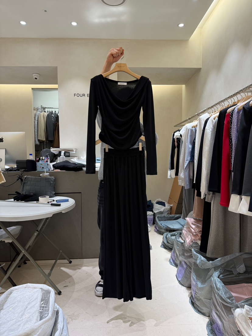 FOUREIGHT韓國直郵女裝新品人氣時尚25春夏推薦熱賣套裝套裝FOUR EIGHT套裝圖色2