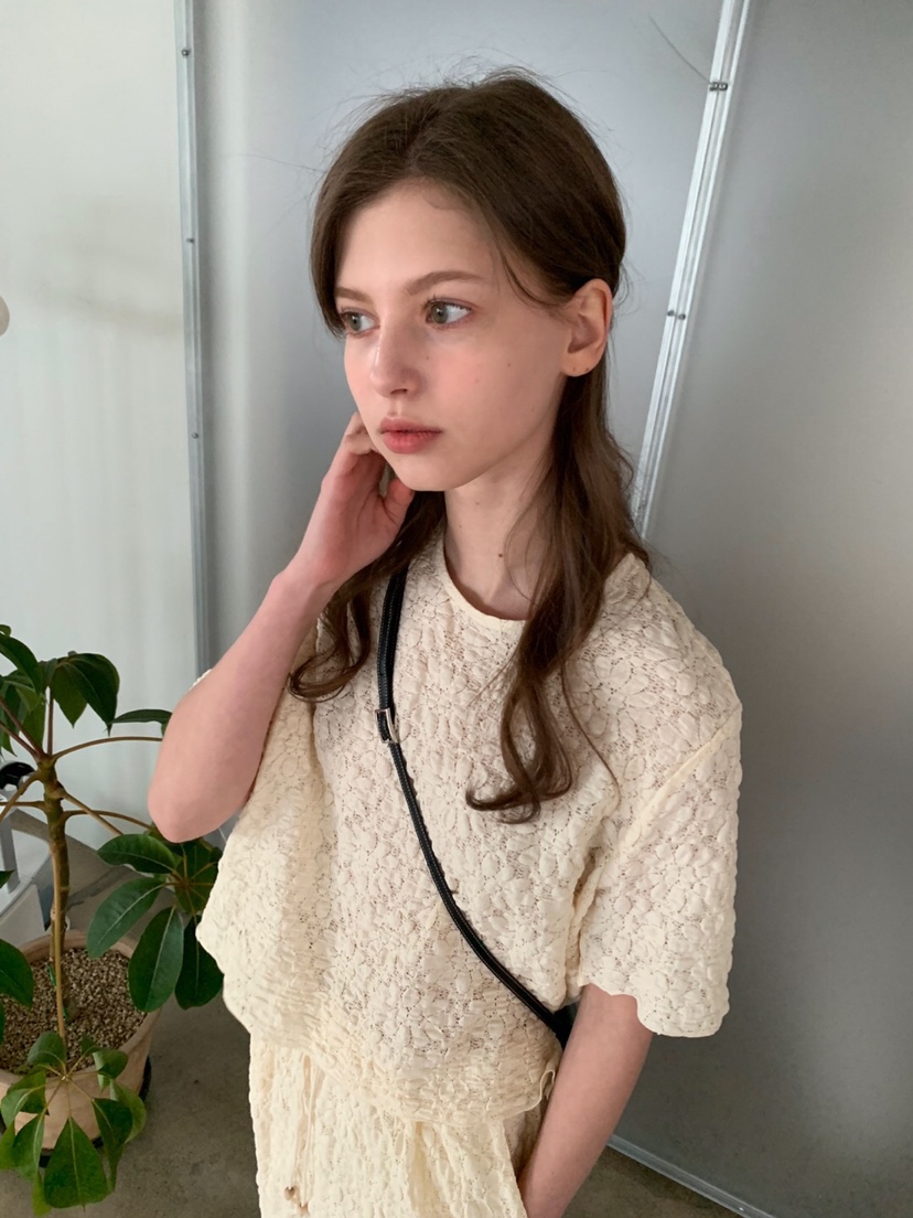 SOAPYROOM韓國代購女裝新款真品25春夏推薦人氣時尚襯衫蕾絲衫SOAPYROOM襯衫/蕾絲衫