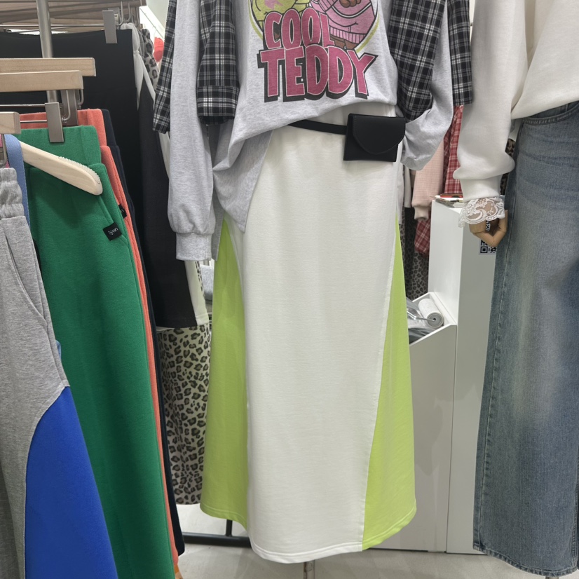 N YEN東大門實拍女士新品真品人氣休閑熱賣時尚推薦長裙鏤空N YEN長裙