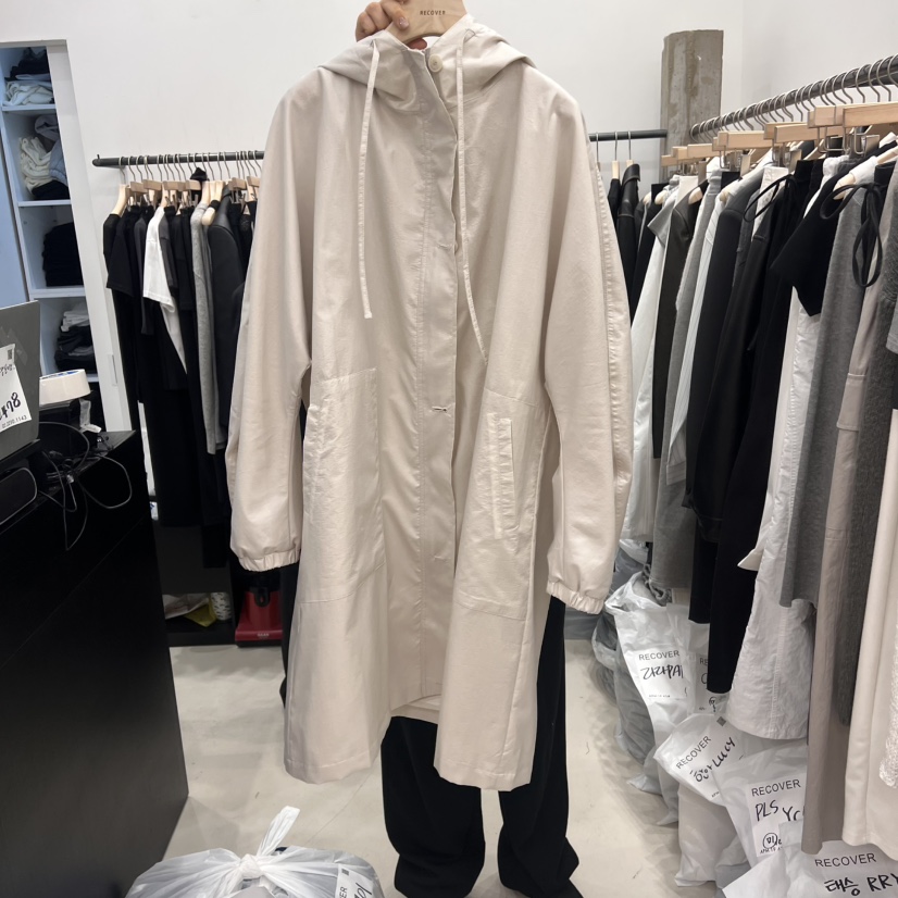 RECOVER-OT韓國直郵㊣女裝新品人氣休閑時尚推薦25春夏長款風衣RECOVER/MOMENT長款風衣