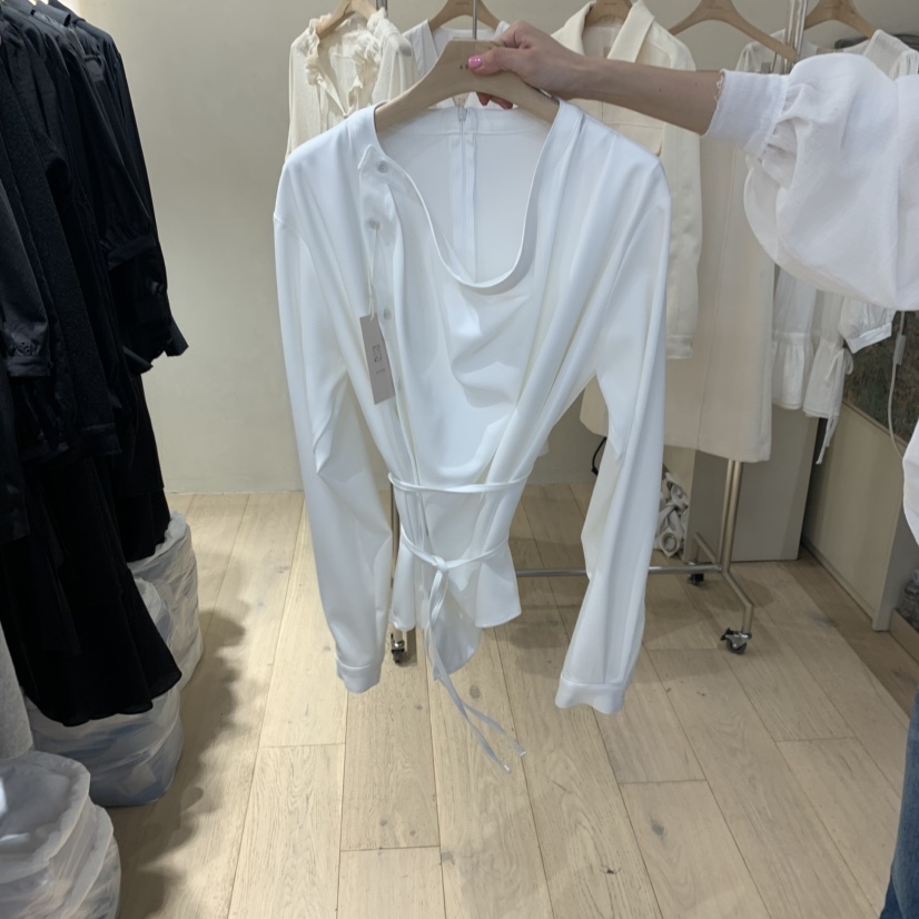 ARCHER韓國直郵㊣東大門實拍女裝新品熱賣襯衫蕾絲衫含腰繩高領ARCHER襯衫/蕾絲衫