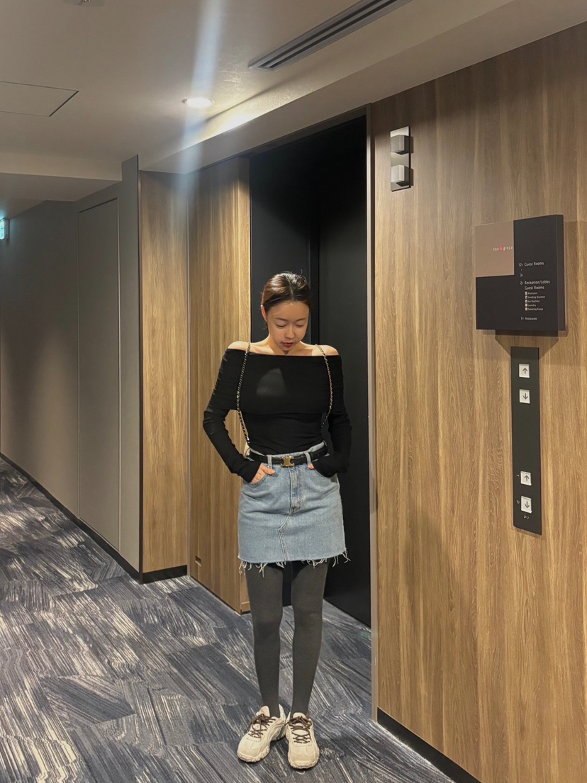 THE LOW直郵韓國代購㊣女裝新品人氣推薦熱賣時尚職業長袖T恤THE LOW長袖T恤