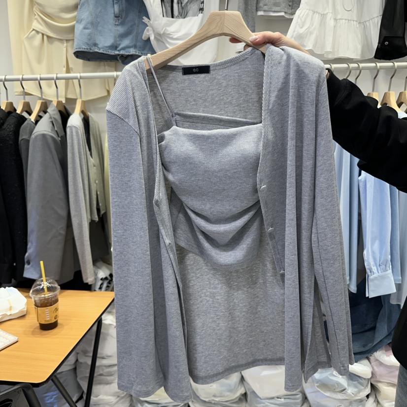 Q C直郵韓國代購㊣女裝新品25春夏人氣套裝兩件套套裝開衫Republlc of qc套裝圖色2