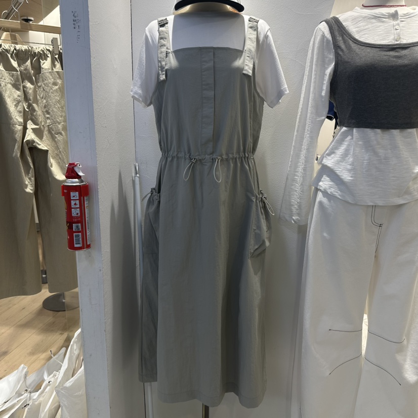 GOLDEN MARKET韓國代購女士新品25春夏真品職業推薦連衣裙GOLDEN MARKET連衣裙圖色2