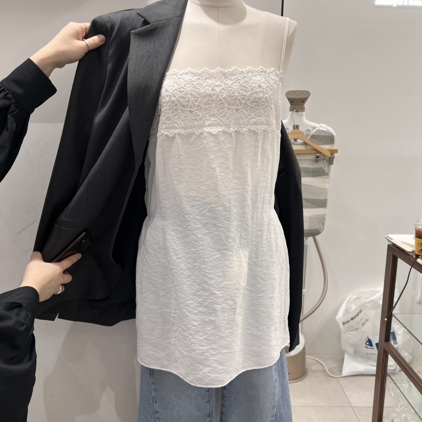 ANN MARGRET（此品牌名稱會遭售假投訴，建議淘寶店鋪商品名稱中不要使用）東大門實拍女士新款休閑連衣裙GRETA.Y連衣裙圖色1