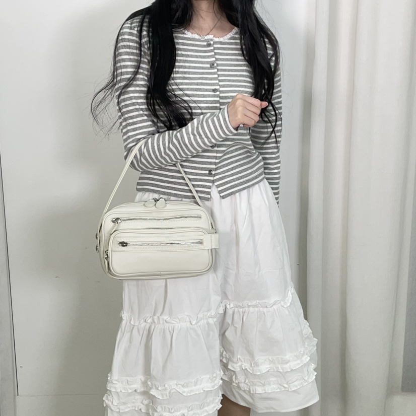 J PLACE東大門實拍女裝新款真品職業推薦25春夏人氣手提包J PLACE手提包